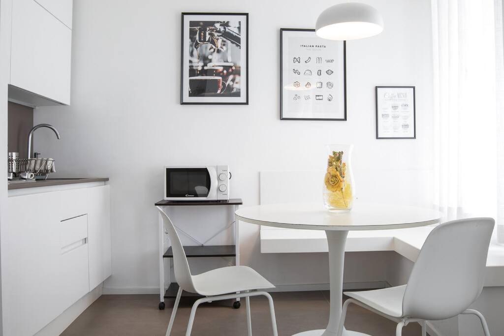 White Suite Trastevere - Topcollection Рим Экстерьер фото